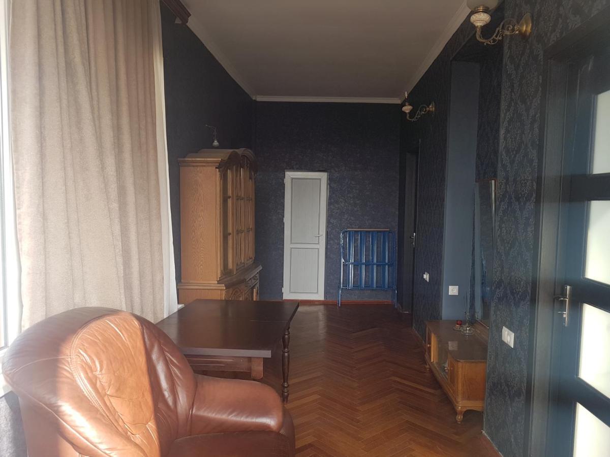 Готель Частный дом с садом Тбілісі Екстер'єр фото